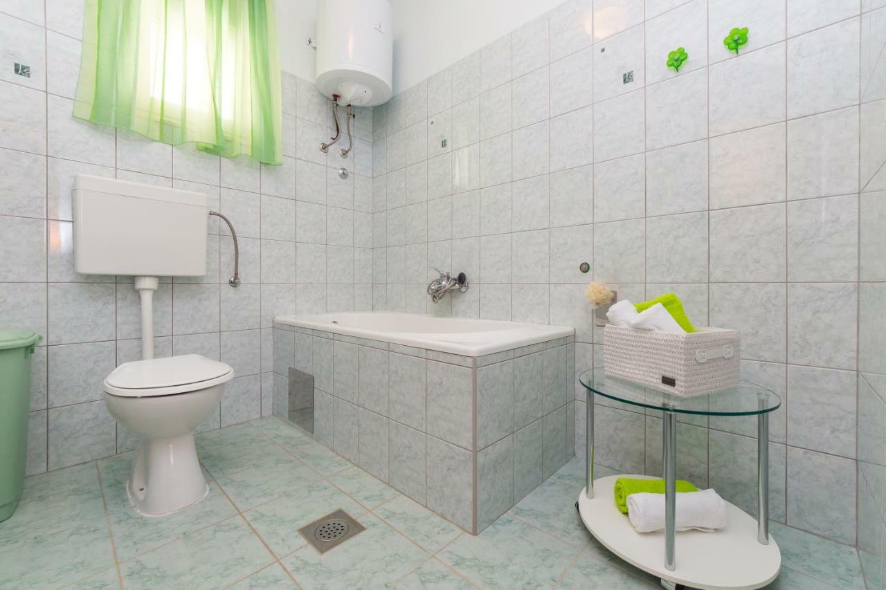 Guest House Pelja Plano Zewnętrze zdjęcie