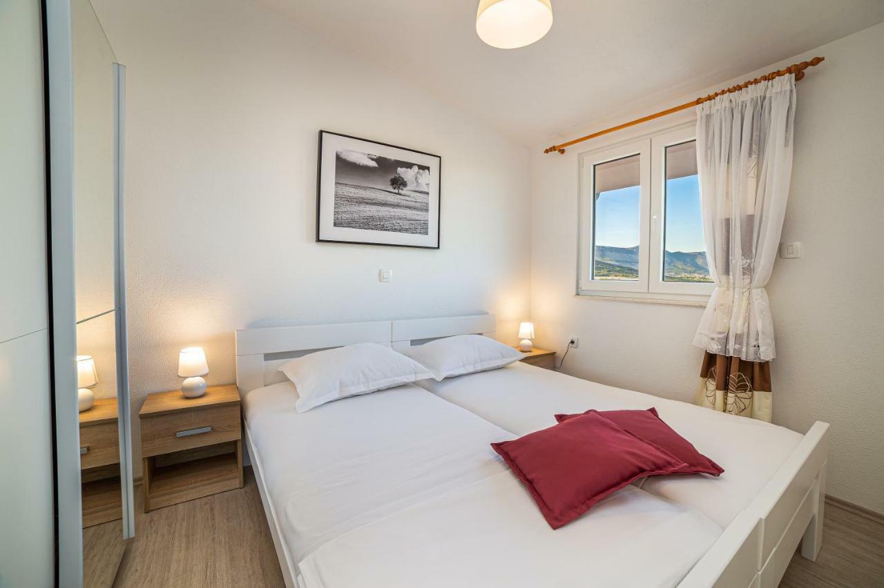 Guest House Pelja Plano Zewnętrze zdjęcie