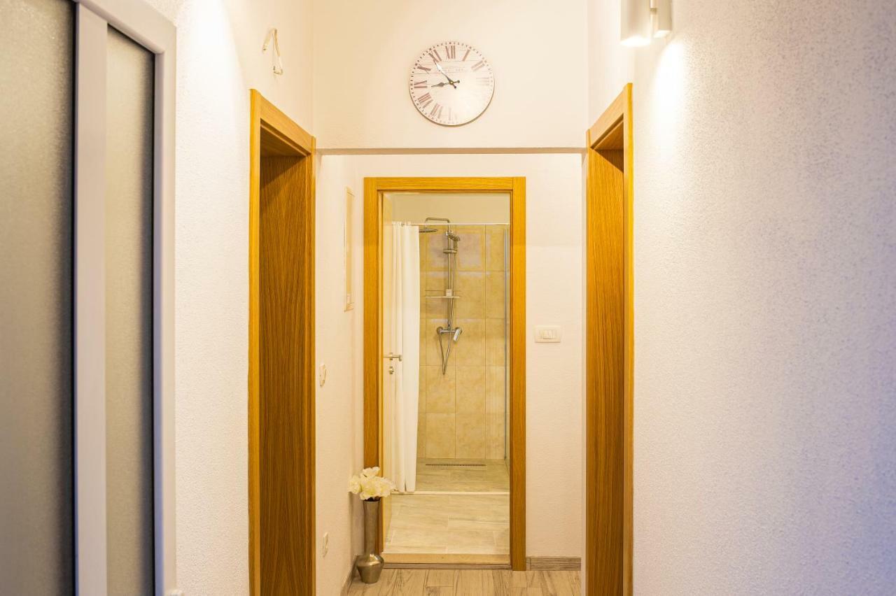 Guest House Pelja Plano Zewnętrze zdjęcie